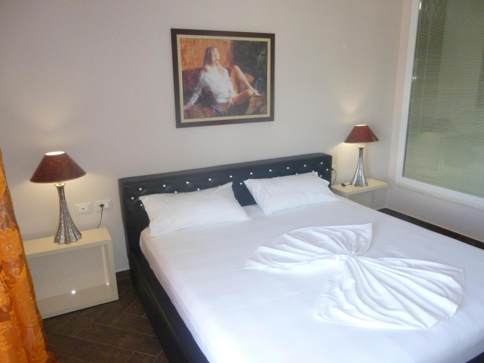 Villamaria Hotel Zverneci Dış mekan fotoğraf
