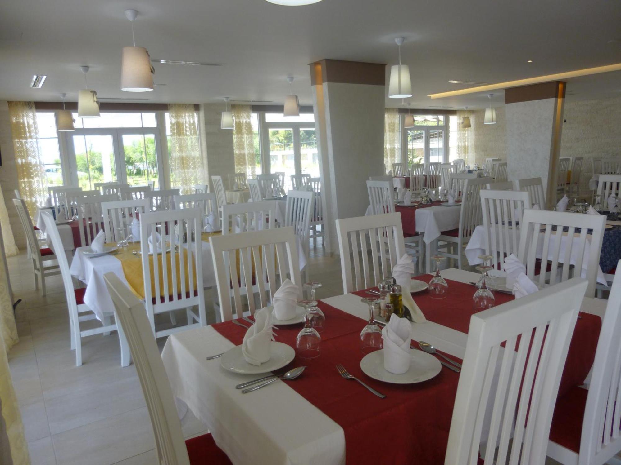 Villamaria Hotel Zverneci Dış mekan fotoğraf