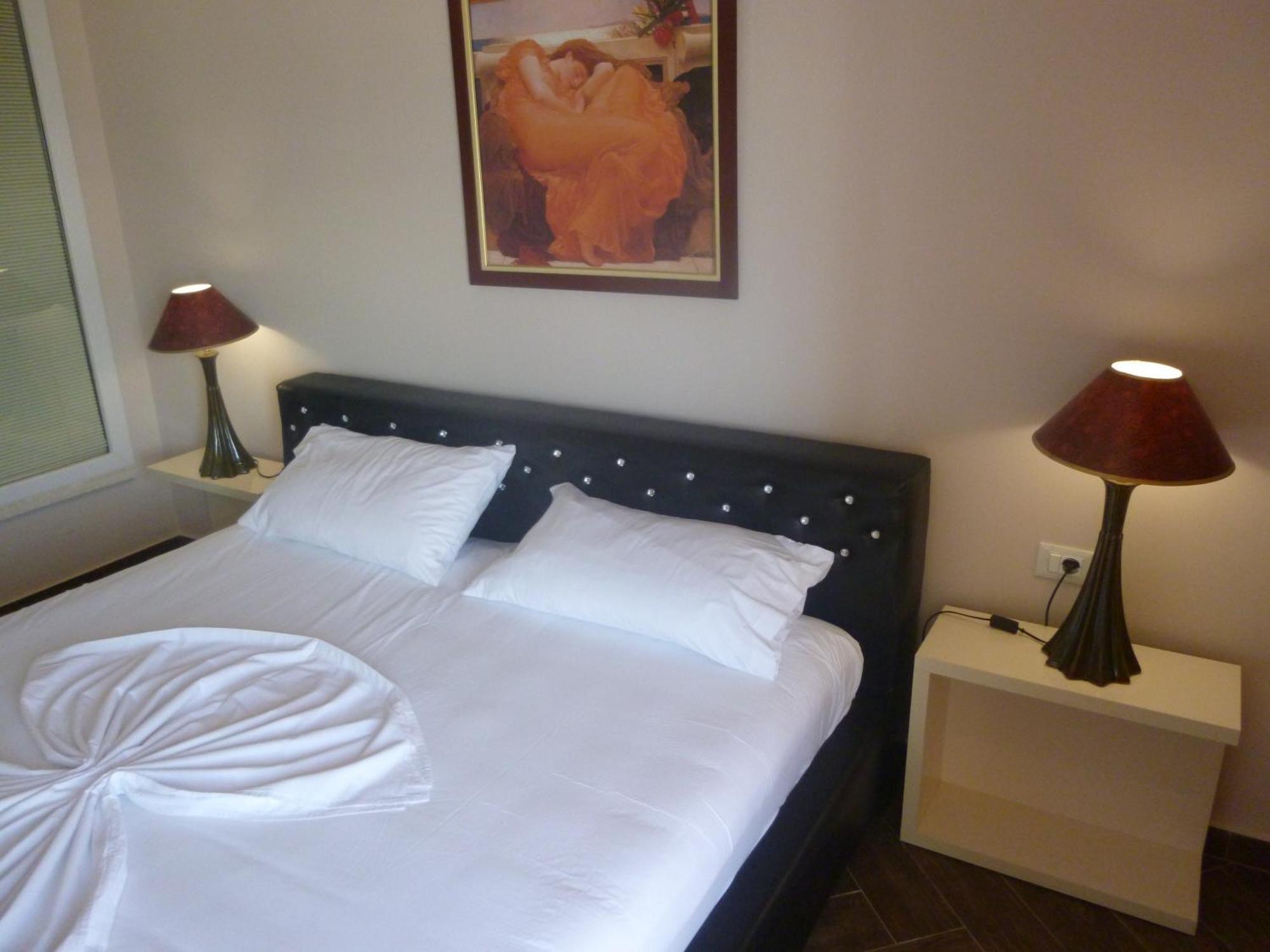 Villamaria Hotel Zverneci Dış mekan fotoğraf